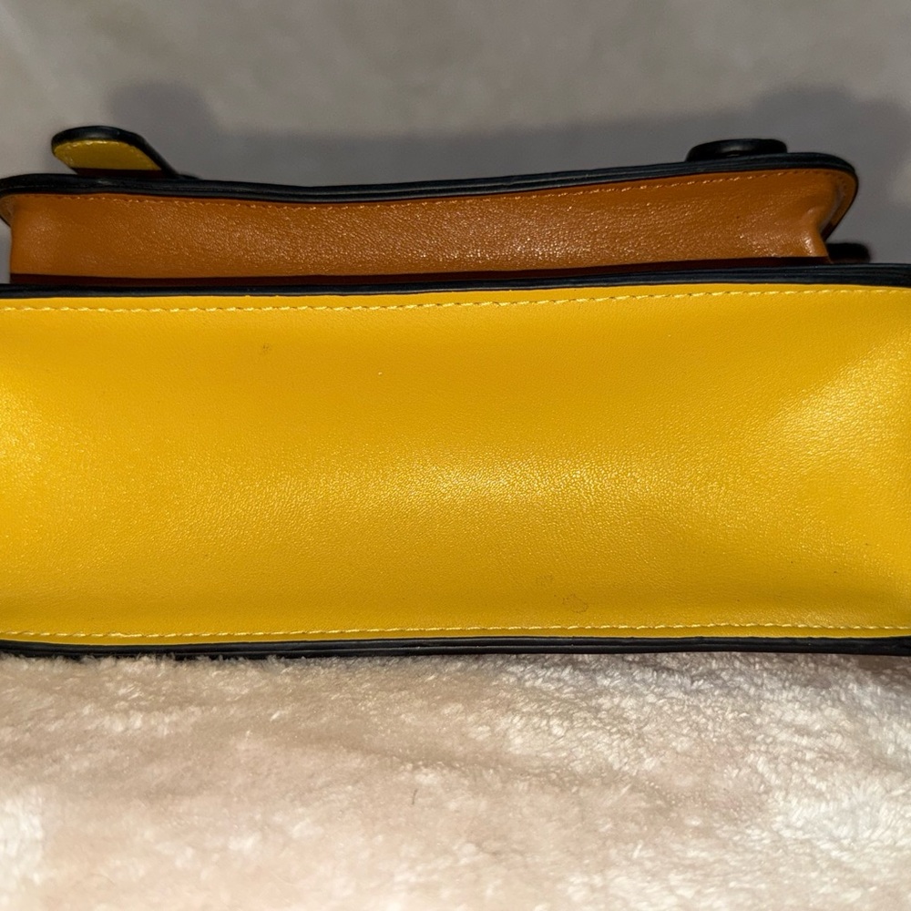 Vintage Banned Retro Mini Messenger Handbag Satchel Toffee & Sunshine Yellow EUC - Picture 6 of 15